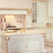 Классическая белая кухня от Angelo Capellini