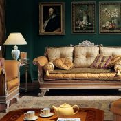 Композиция для гостиной с роскошным диваном