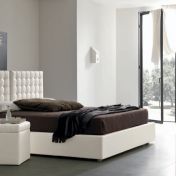 Кровать Poissy в современном стиле
