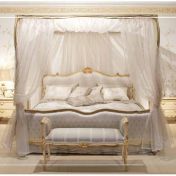 Кровать с балдахином коллекции Strauss