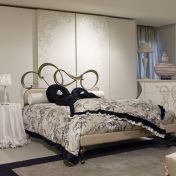 Мебельная коллекция для спальни от итальянского производителя