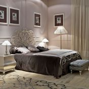 Модель для спальни в классическом дизайне