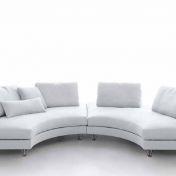 Белый округлый диван