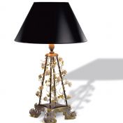 Настольная лампа с фарфоровым декором