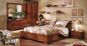 Мебель для спальни из натурального дерева